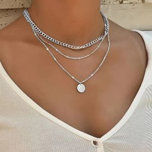 3 layer clavicle disc necklace